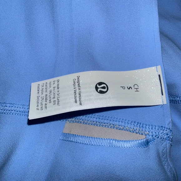 Lululemon Focuser Scoop-Neck Bra, A/B Cup - Picture 4 of 6